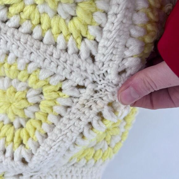 Vintage Handmade Large Afghan Blanket Yellow & White Camp Adirondack rustic 42 x - Picture 12 of 12